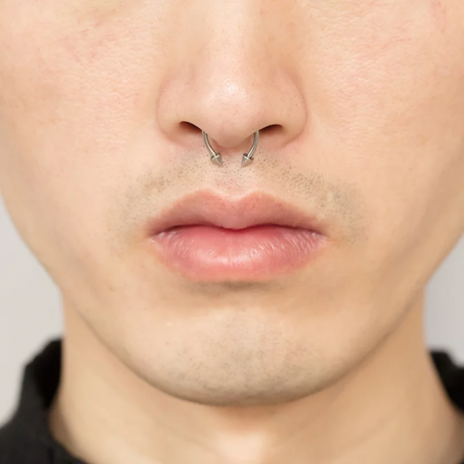 Septum kolczyk fake do nosa magnetyczny Srebrzysty kolor