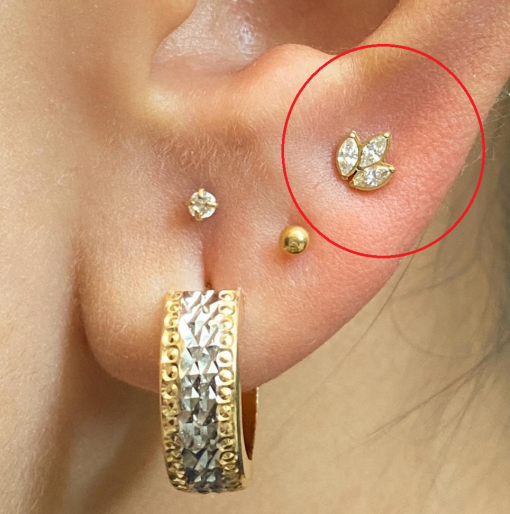 Labret tytanowy cyrkonie złoty Liść 1.2 х 8