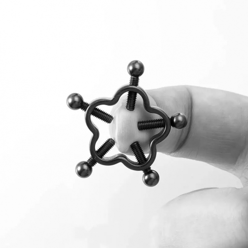 Fake piercing do sutka bez przebijania 5 zacisków Czarne