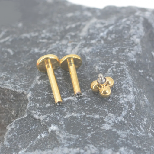 Labret ze stali Trzy piłki Złoty 1.2